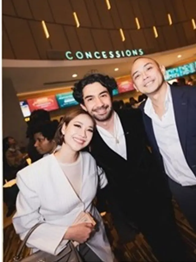 6 Potret BCL di Premiere Film Pangku, Beri Dukungan Debut Sutradara Reza Rahadian