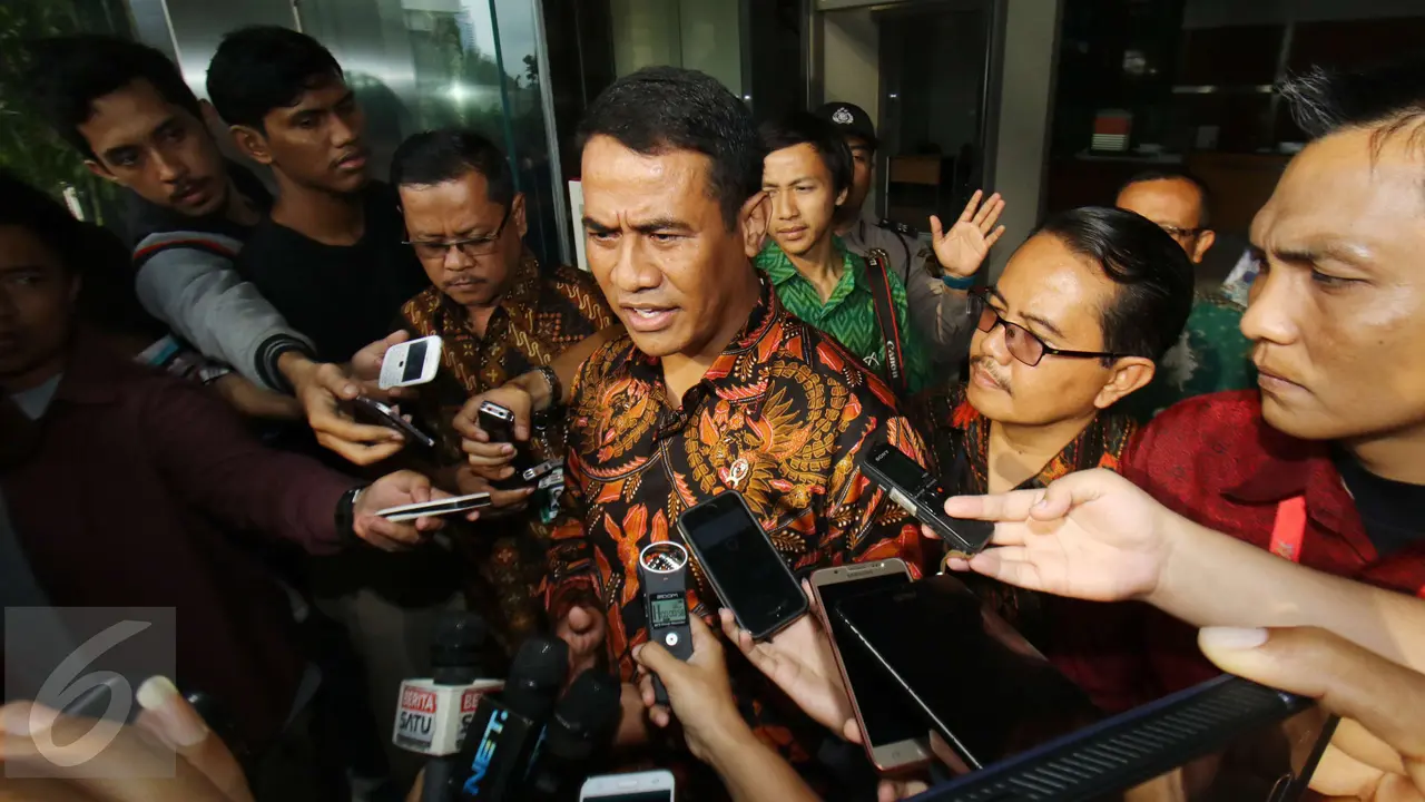Kementerian Pertanian akan memenuhi kebutuhan bahan pangan di Jakarta dengan mendatangkan dari 10 daerah yang berbatasan dengan ibu kota.