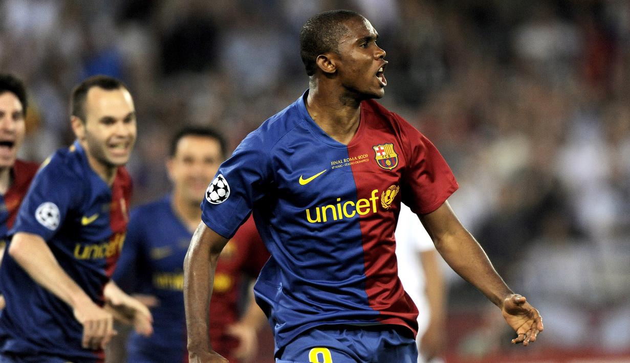 2. Samuel Eto'o (Barcelona) – Tidak menjadi pilihan utama di Real Madrid membuat striker Kamerun ini tersingkir. Hijrah dari Los Blancos, karier pemain bernomor sembilan ini meningkat pesat dan meraih banyak gelar di Barcelona. (EPA/Daniel Dalzennar)