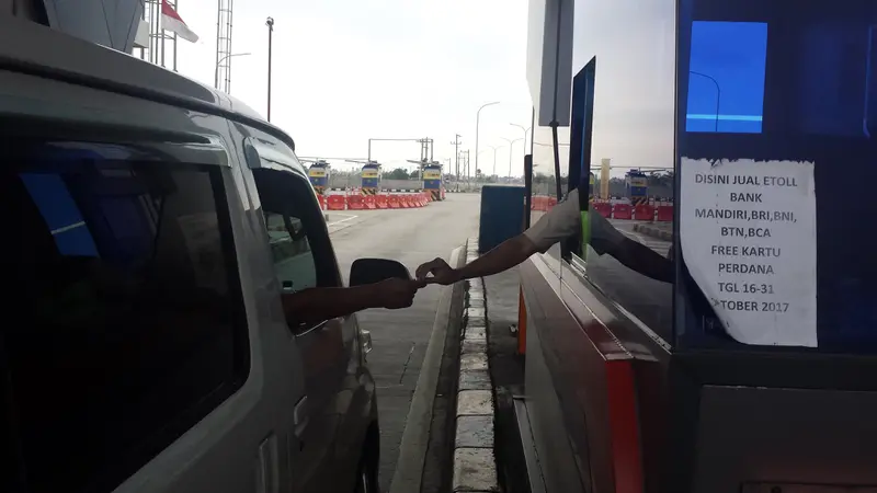 Jangan Khawatir Transaksi Nontunai di Tol Pejagan-Pemalang