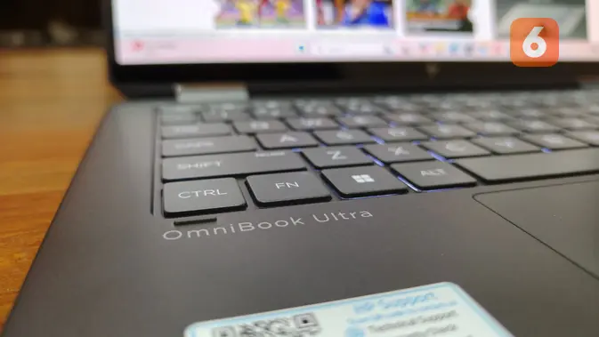 <p>Laptop HP OmniBook Ultra Flip 14 yang meluncur untuk pasar Indonesia. (Liputan6.com/Agustinus M. Damar)</p>