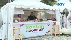 Sambil mencicipi kuliner, pengunjung juga bisa mengikuti undian tiket gratis liburan ke luar negeri.