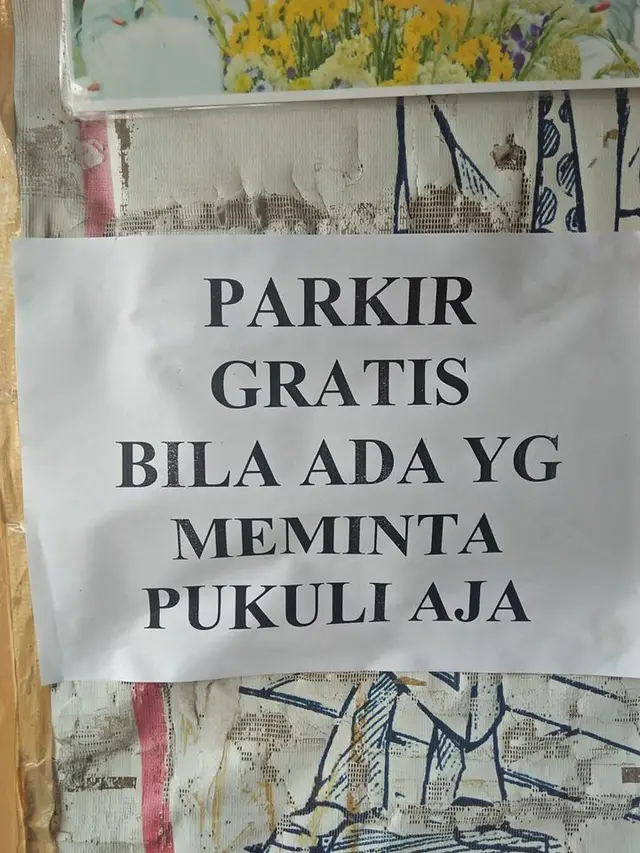 Pengumuman Kocak ini Bikin Kita Geleng-geleng Kepala