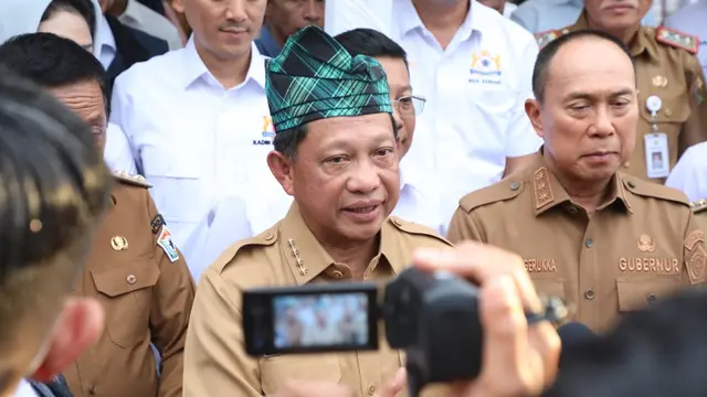 Hadiri Gerakan Pangan Murah di Kendari, Mendagri Tito Soroti Pentingnya Intervensi Stok Beras untuk Tekan Inflasi