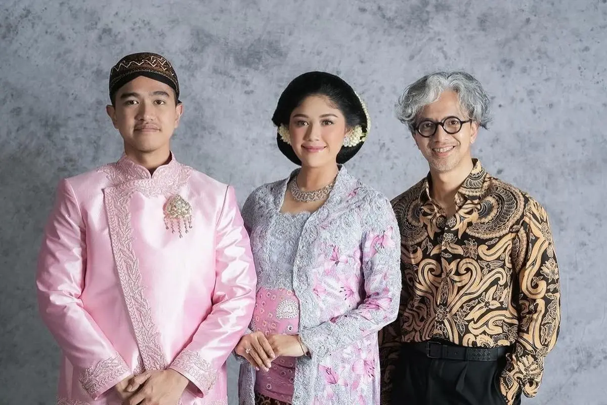 Cerita Manis di Balik Kebaya Didiet Maulana yang Dipakai Erina Gudono Saat Tujuh Bulanan