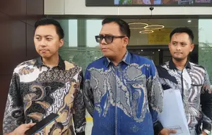 Kuasa Hukum PT Jui Shin Indonesia Rizky Hariyo Wibowo memberi keterangan pers usai media di PN Karawang terkait pencairan konsinyasi proyek strategis nasional. (ist)