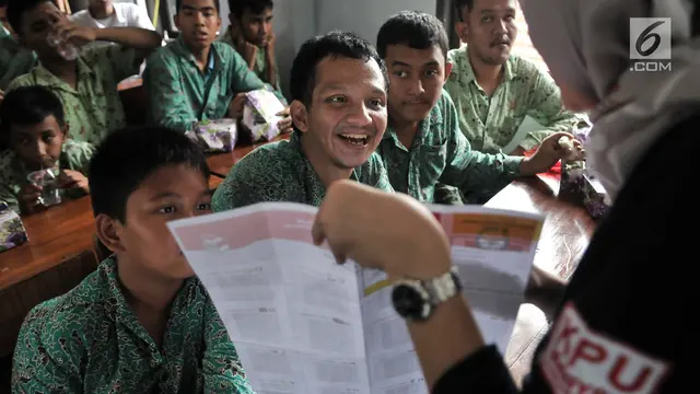 KPUD Bekasi Sosialisasi Pemilu kepada Pemilih Pemula Disabilitas