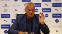 Claudio Ranieri Press Conference - King Power Stadium - 20/7/15 New Leicester City manager Claudio Ranieri Action Images via Reuters / Andrew Boyers