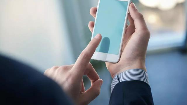 5 Bahaya Radiasi Ponsel, dari Gangguan Seksual hingga Kematian