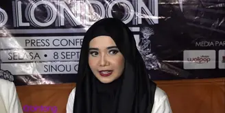 Diberikan kesempatan lagi untuk hadir di fashion show mancangera, Zaskia Sungkar akan membawa kain betawi ke panggung Oxford Fashion Studio, Devonshire Square London, Inggris.