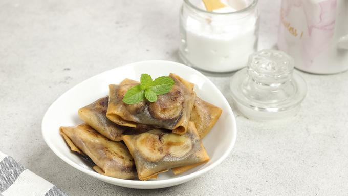 Resep Lumpia Pisang Coklat Lumer - Food Fimela.com