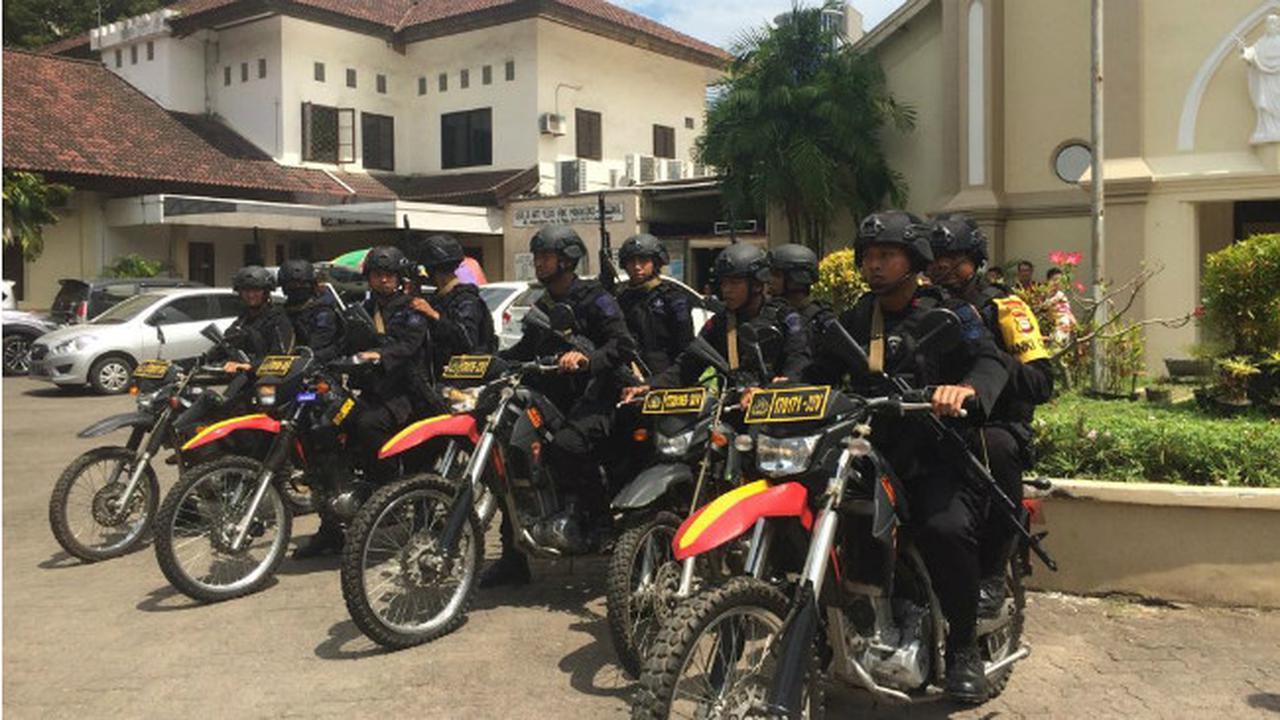 Usai Aksi Teror Bom Surabaya, Polisi Perketat Pengamanan Gereja