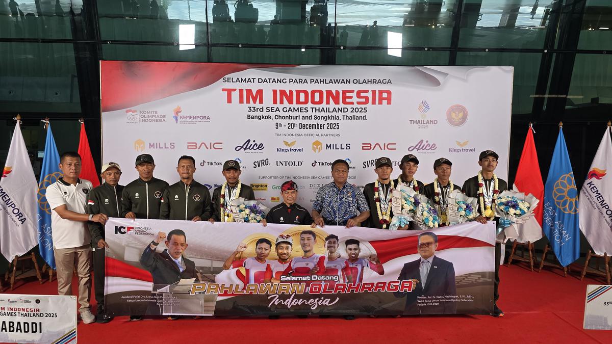 SEA Games 2025: Dapat Banyak Rintangan, Indonesia Tetap Bisa Juara Sepeda Beregu Time Trial