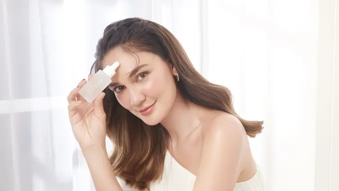 Serum Andalan Luna Maya untuk Kulit Cerah dan Awet Muda