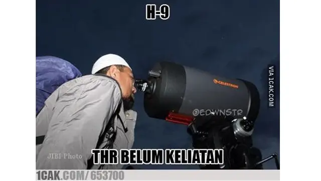 Meme THR (Sumber: 1cak)