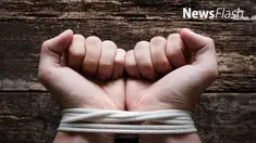 Aiptu Sunaryanto menceritakan kronologi upaya dirinya menyelamatkan balita dan ibunya yang disandera seorang penodong di Angkutan Kota di kawasan Buaran Jakarta Timur