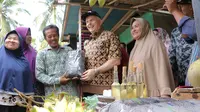 Duta Besar Amerika Serikat untuk Indonesia Joseph R Donovan Jr berkunjung ke Kalimantan Barat. (Dok. Asri)