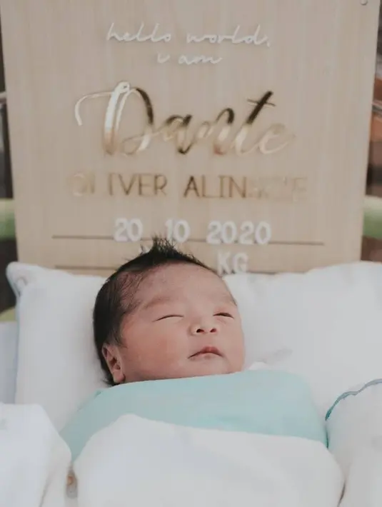 Anak ke-2 Chelsea Olivia dan Glenn Alinskie (Foto: Instagram/chelseaoliviia92)