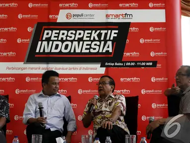 Suasana diskusi Populi Center dan Smart FM bertajuk "Berebut Golkar" di kawasan Menteng, Jakarta, Sabtu (15/11/2014). (Liputan6.com/Johan Tallo)‎