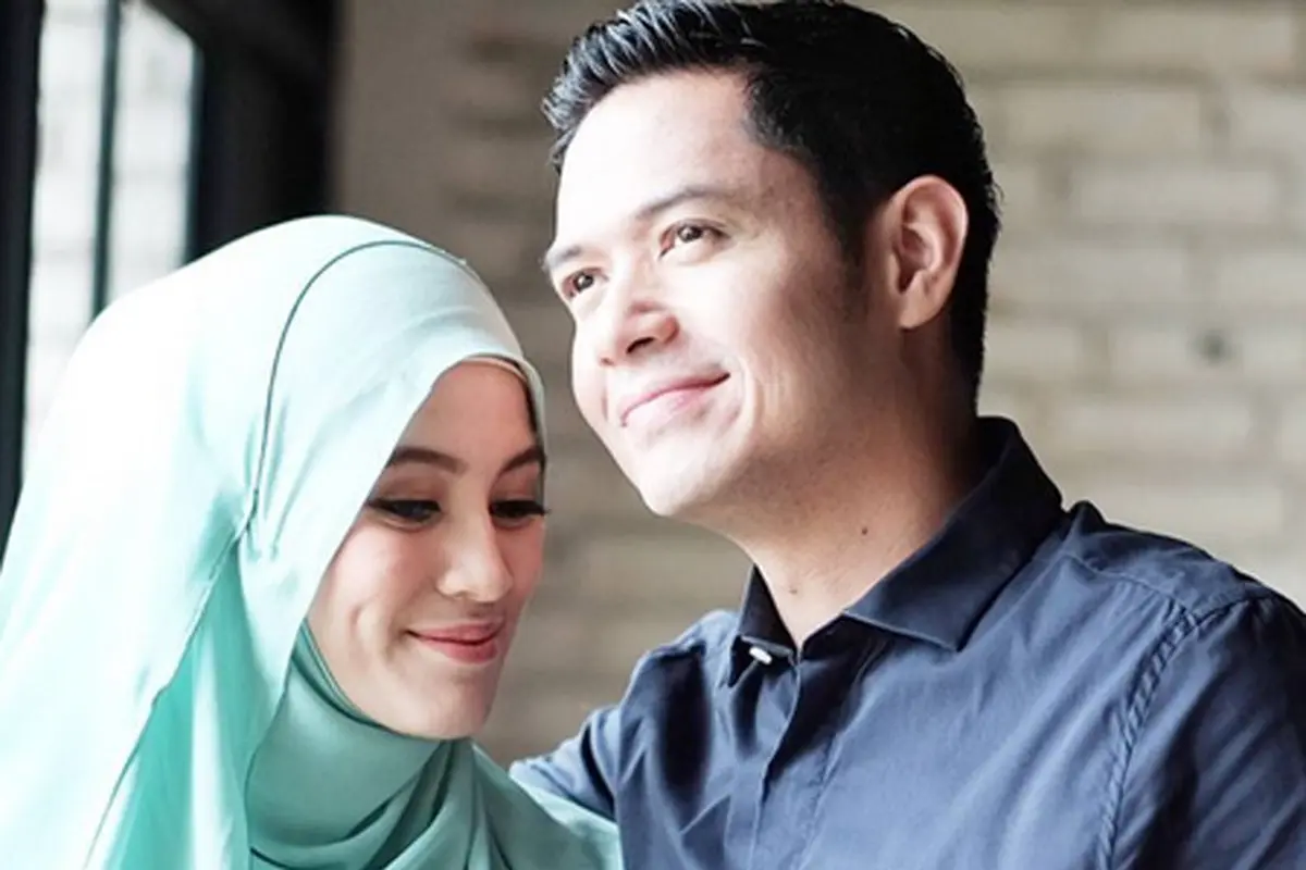 [Bintang] Alyssa Soebandono dan Dude Harlino