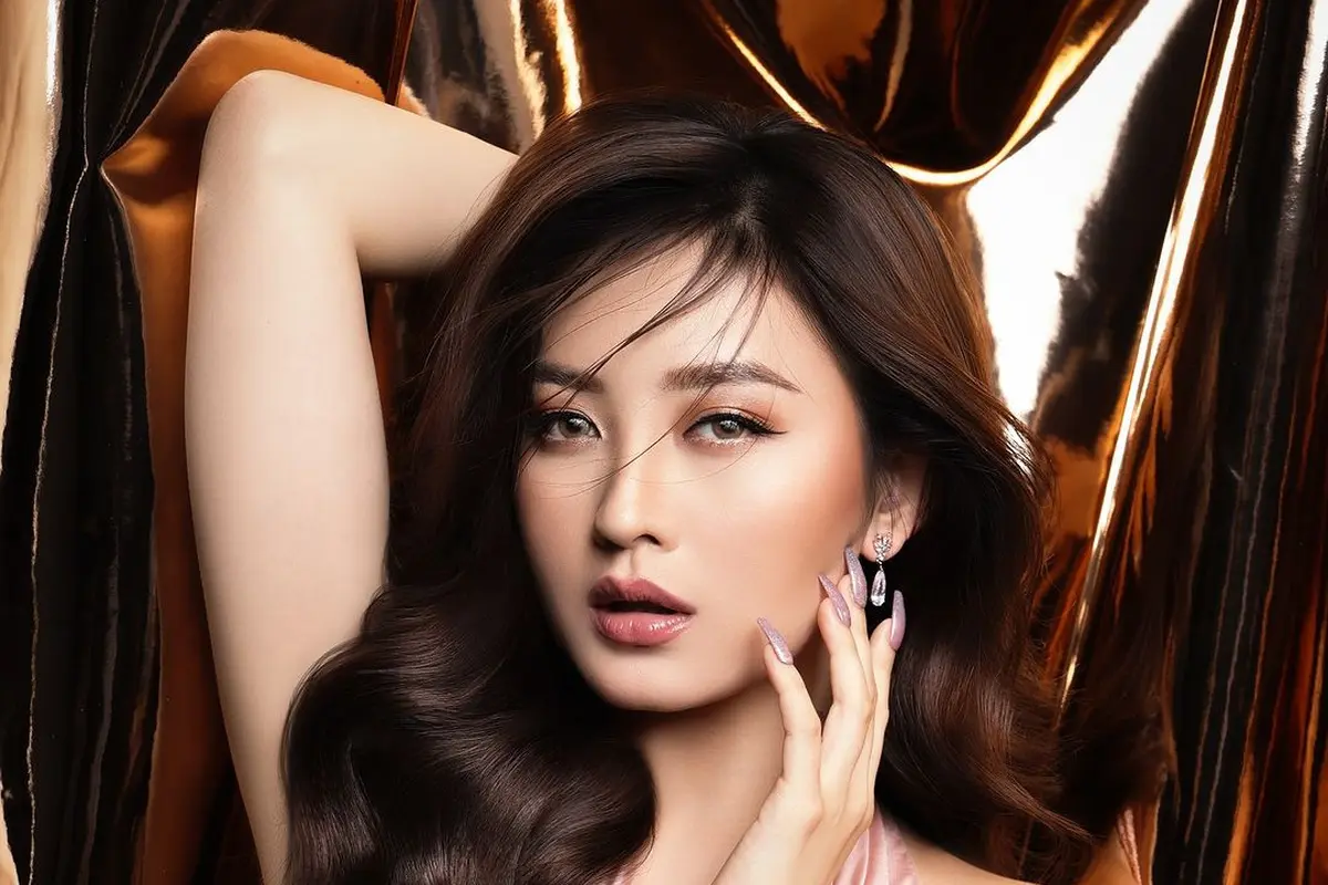 Natasha Wilona tampil elegan dan berkelas (Instagram/natashawilona12)
