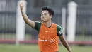 Pemain Timnas Indonesia U-22, Nurhidayat, saat latihan di Lapangan ABC Senayan, Selasa (5/2). Nurhidayat merupakan palang pintu andalan yang siap menjaga pertahanan Timnas Indonesia U-22. (Bola.com/M Iqbal Ichsan)