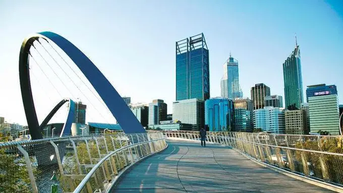 Elizabeth Quay, Perth (Sumber: Tourism Australia)