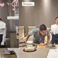 Dian Sastro rayakan ulang tahun suami di kantor (Sumber: Instagram/therealdisastr)