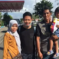 Evan Dimas, pesepakbola yang sayang keluarga.