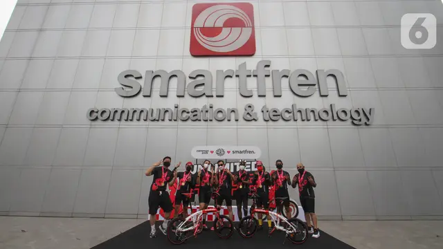 Pemberdayaan UMKM Melalui Smarfren Jersey Unlimited Hope