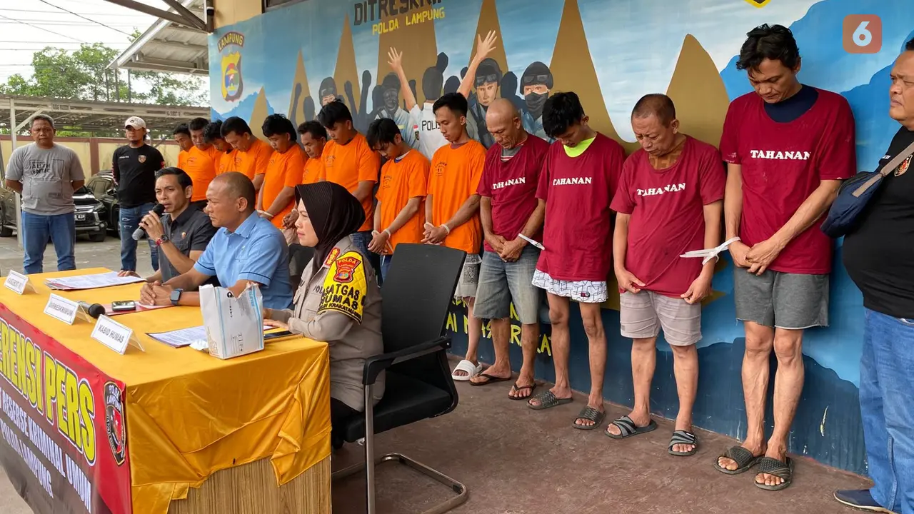 13 preman pemalak supir truk di Lampung Utara diringkus polisi. Foto : (Liputan6.com/Ardi).