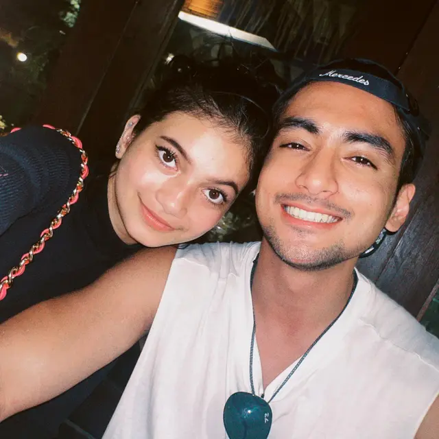 Main Series Bareng, Ini 7 potret Ratu Sofya Bersama Vladimir Rama