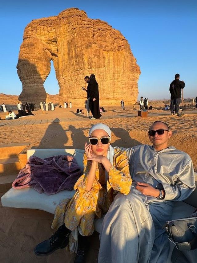 Potret BCL dan Tiko Aryawardhana (Sumber: Instagram/itsmebcl)