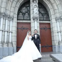 Rona bahagia kedua pengantin pada hari bahagianya. Sandra Dewi resmi dipersunting pengusaha tambang Harvey Moeis. Acara sakral itu disaksikan oleh orang nomor satu di DKI Jakarta, Basuki Tjahaja Purnama alias Ahok. (Galih W. Satria/Bintang.com)