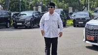 Presiden Terpilih periode 2024-2029, Prabowo Subianto menemui Presiden Joko Widodo atau Jokowi di Istana Kepresidenan Jakarta, Senin (8/7/2024). (Foto: Liputan6.com/Lizsa Egeham).