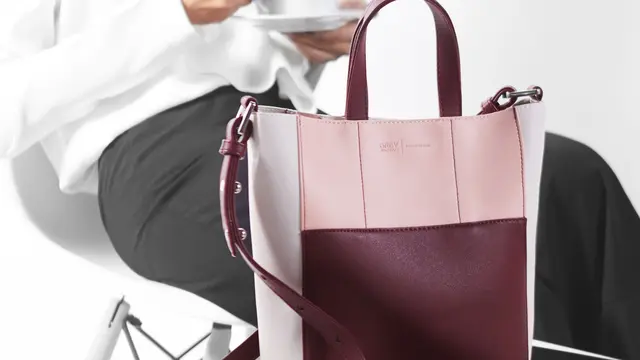 Edie, Tote Bag dari Jason Wu Hanya di Negara Asia