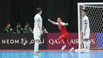 Kapten Timnas Futsal Indonesia, Mochammad Iqbal, melakukan selebrasi setelah mencetak gol ke gawang Kirgistan pada laga kedua Grup A Piala Asia Futsal 2026, Kamis (29/01/2026) malam WIB. (Bola.com/M Iqbal Ichsan)