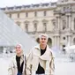 Tampilan romantis Rizky Billar dan Lesti Kejora di Paris, credit: @rizkybillar