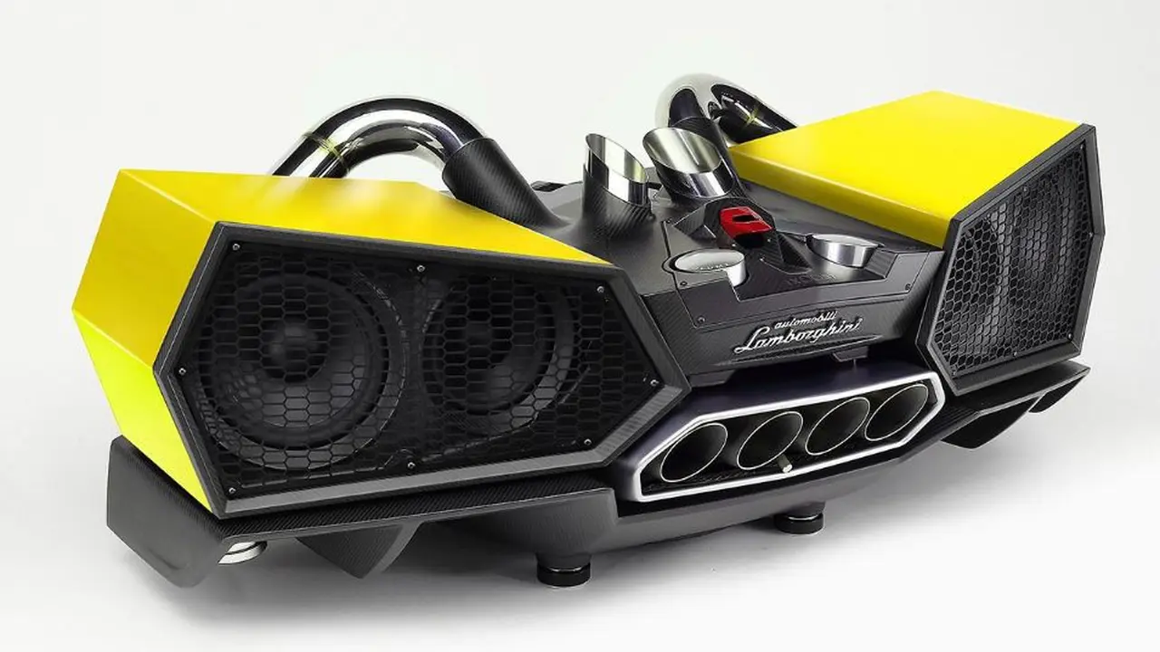 Esavox, Speaker Seharga Toyota Hilux