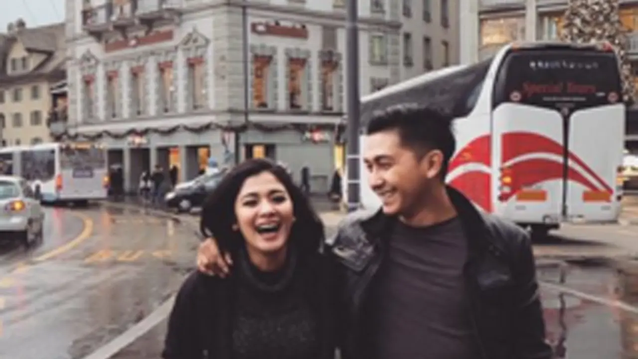 [Bintang] Intip Serunya Liburan Naysilla Mirdad dan Keluarga ke Switzerland