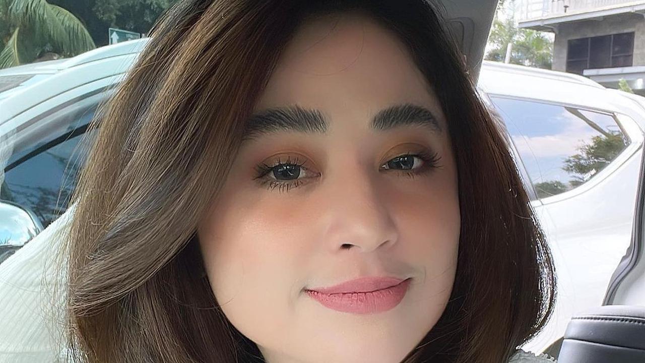 Dewi Perssik. (Foto: Dok. Instagram @dewiperssik9)