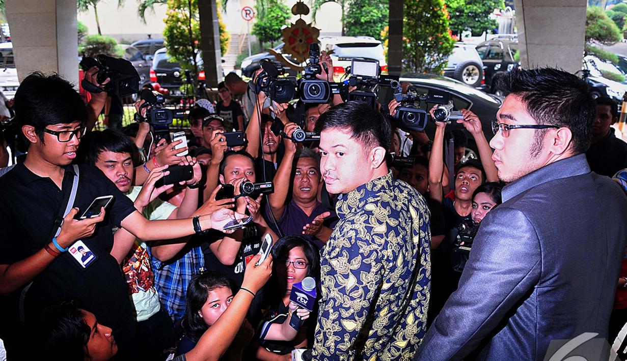 Kuasa Hukum Suryadharma Ali (SDA), Andreas Nahot Silitonga mendatangi Mabes Polri terkait sengketa yang tengah dialami oleh PPP, Jakarta, Rabu (29/10/2014) (Liputan6.com/Johan Tallo)