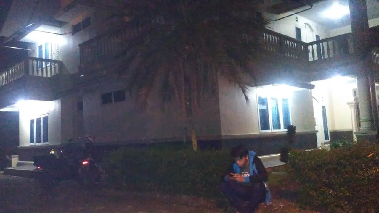 Kediaman mantan Bupati Bogor Rachmat Yasin
