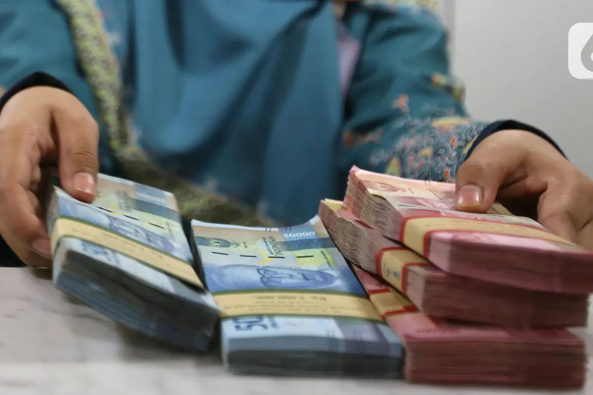 Nilai Tukar Rupiah Terhadap Dolar AS Menguat