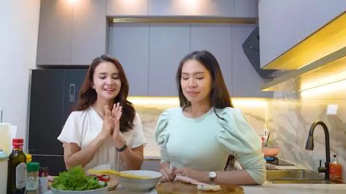 Xxx qizlar shaxsiy rasmlar