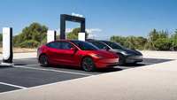 Tesla Bangun Fasilitas Supercharger Terbesar dengan Tenaga Surya dan Megapack