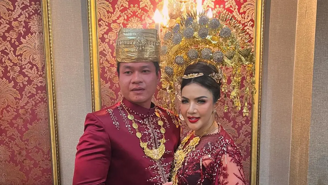 Barbie Kumalasari dan Bagus Saputra