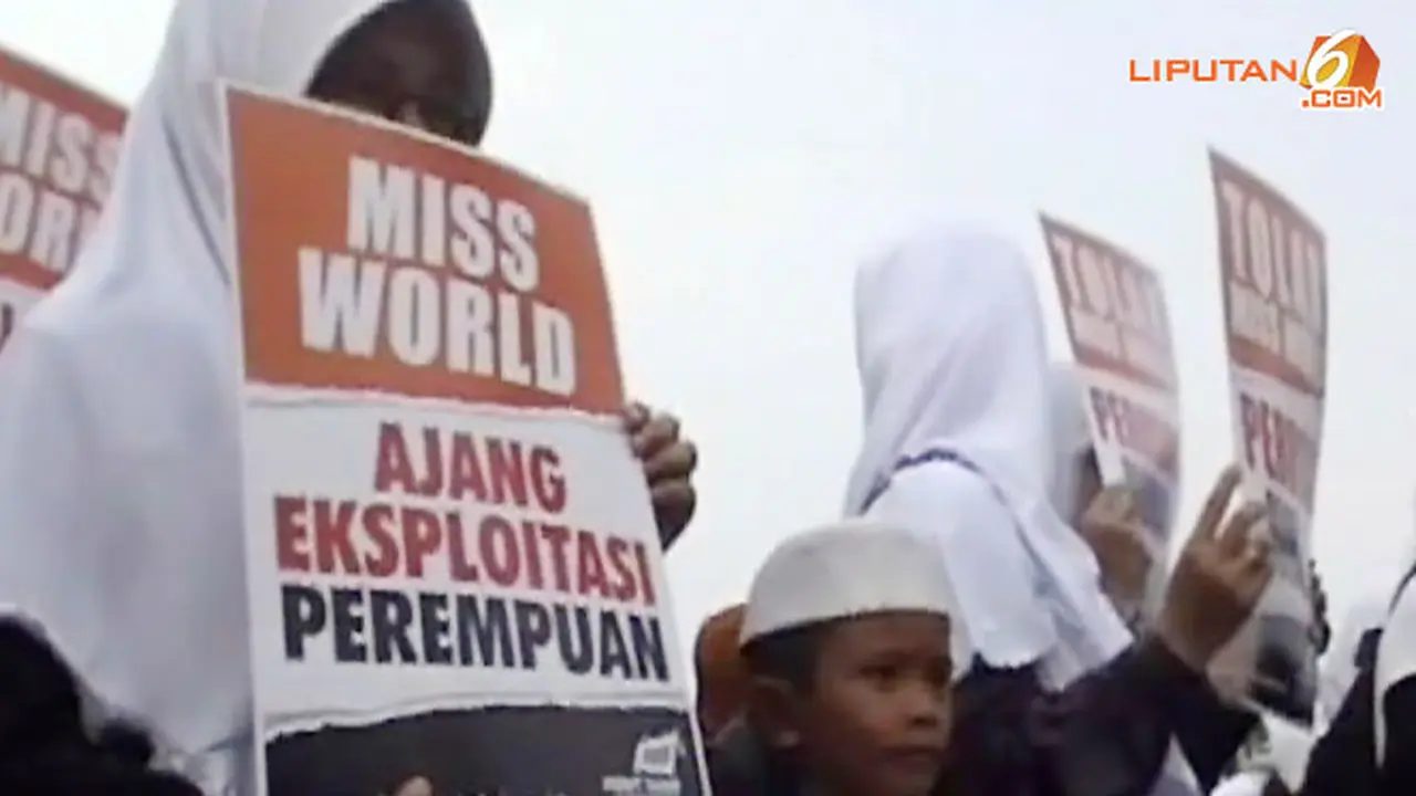 tolak-miss-world-130831a.jpg