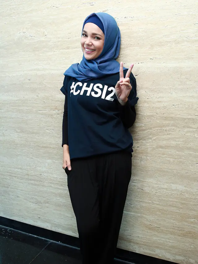 [Bintang] Dewi Sandra