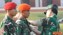 Citizen6, JakartaTimur: Kasum TNI Marsekal Madya TNI Daryatmo, secara resmi membuka latihan Gultor TNI ke-7 2012, di Lapangan Ahmad Kirang Sat-81 Cijantung, Jakarta Timur, Kamis (11/10). (Pengirim: Badarudin Bakri).